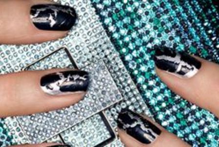 Each nail is individual and painting the crackle polish on in different ways